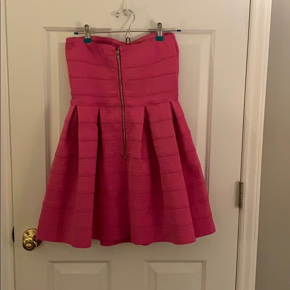 Hot pink Mini - Picture 2 of 2